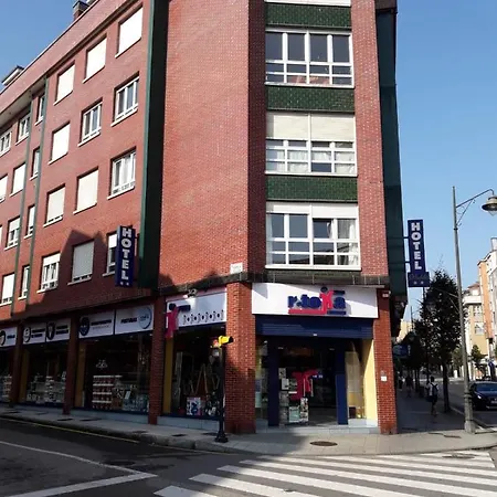 Valdes Hotel Gijon